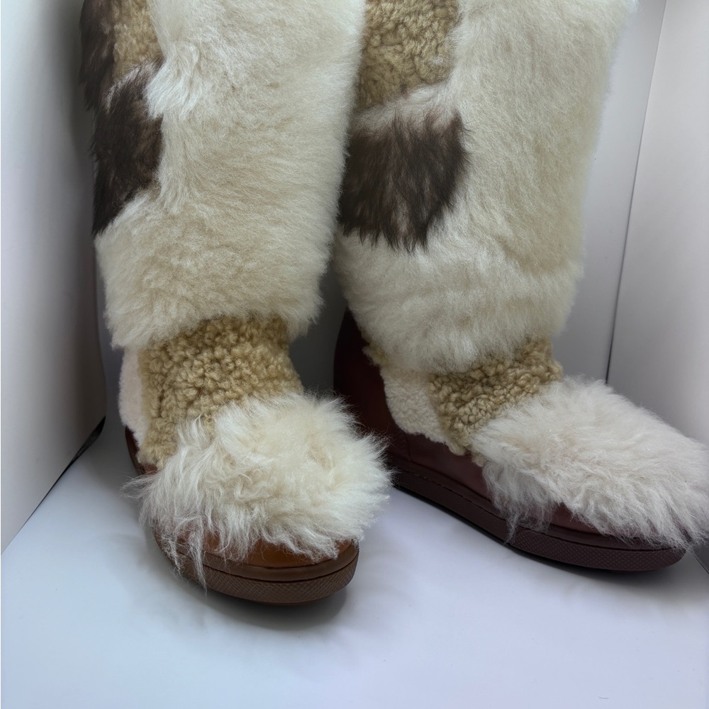 NIB COACH Morton Calf/Shearling Mix Saddle/Natural Boot - Picture 3 of 13